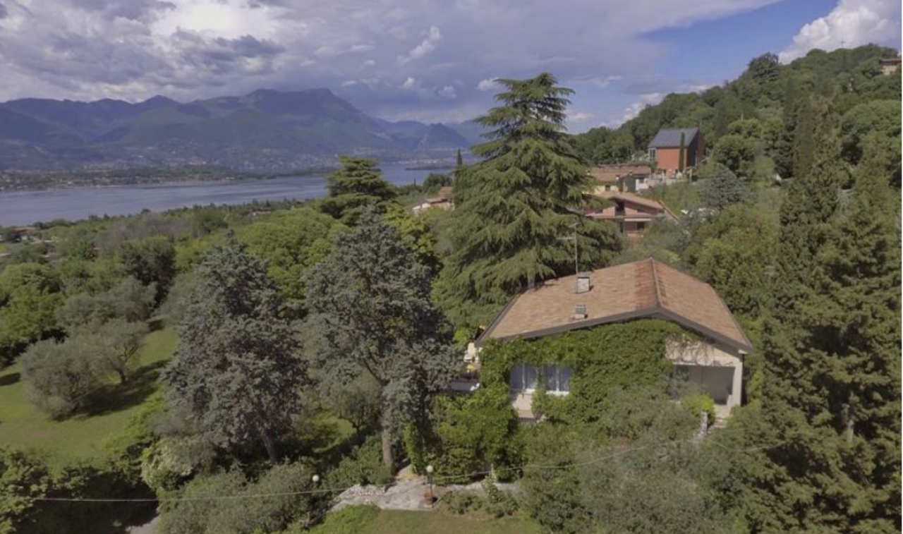 Вилла у озера Гарда, Италия, 350 м2 фото 3