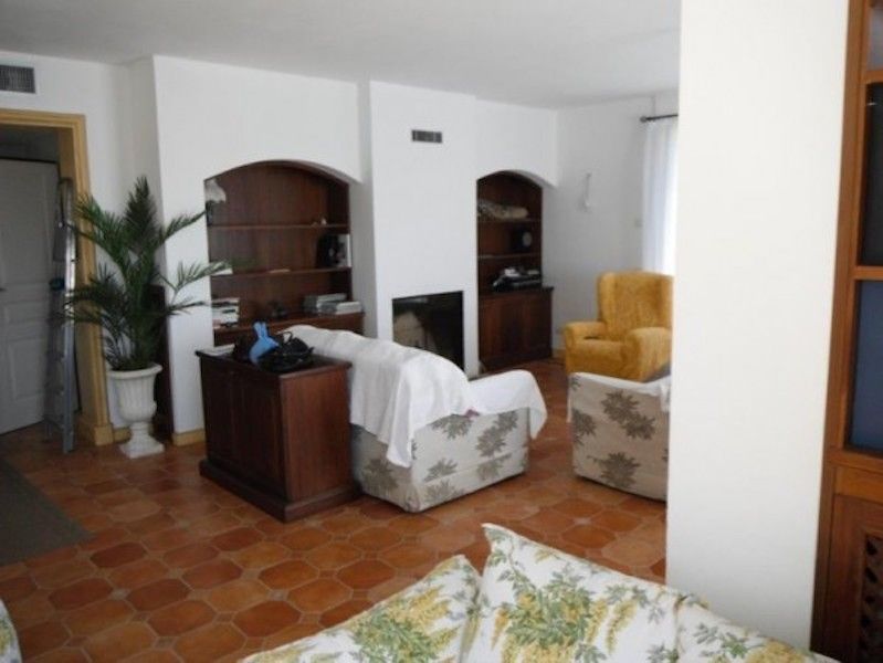 Вилла в Валлекрозии, Италия, 380 м2 фото 2