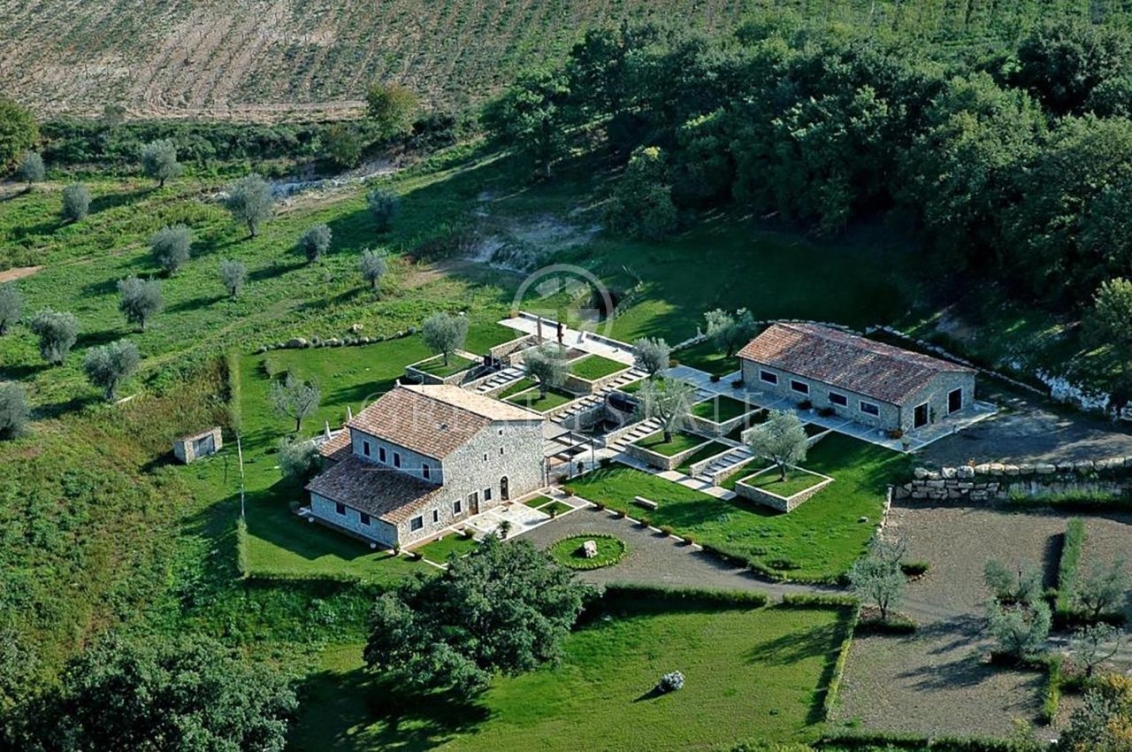 Дом Manciano, Италия, 604.25 м2 фото 4