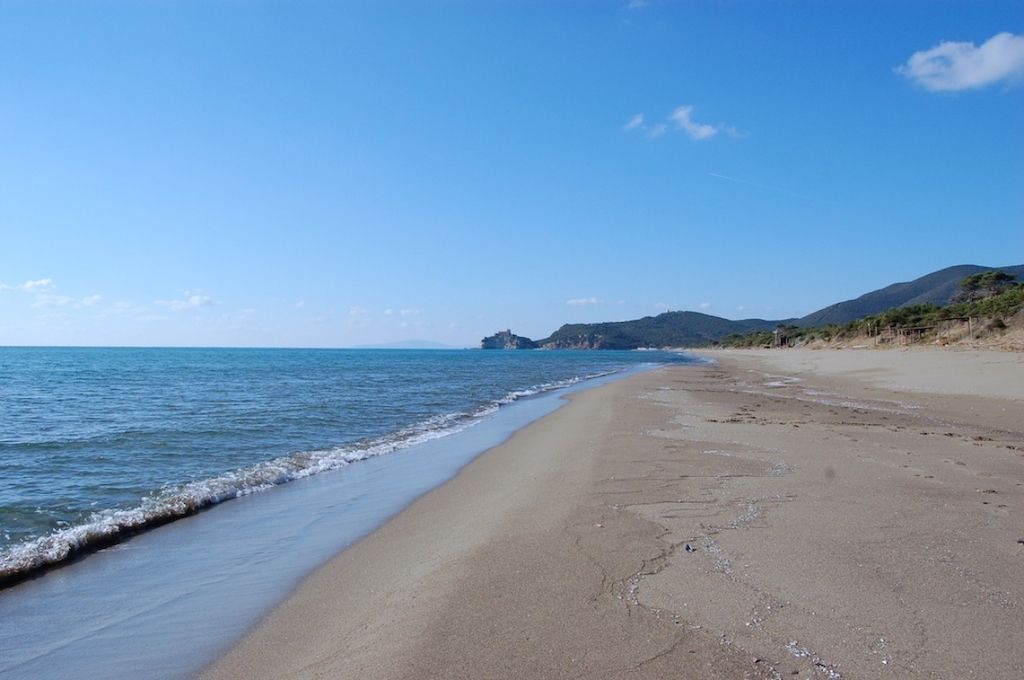 Вилла в Роккамаре, Италия, 400 м2 фото 3