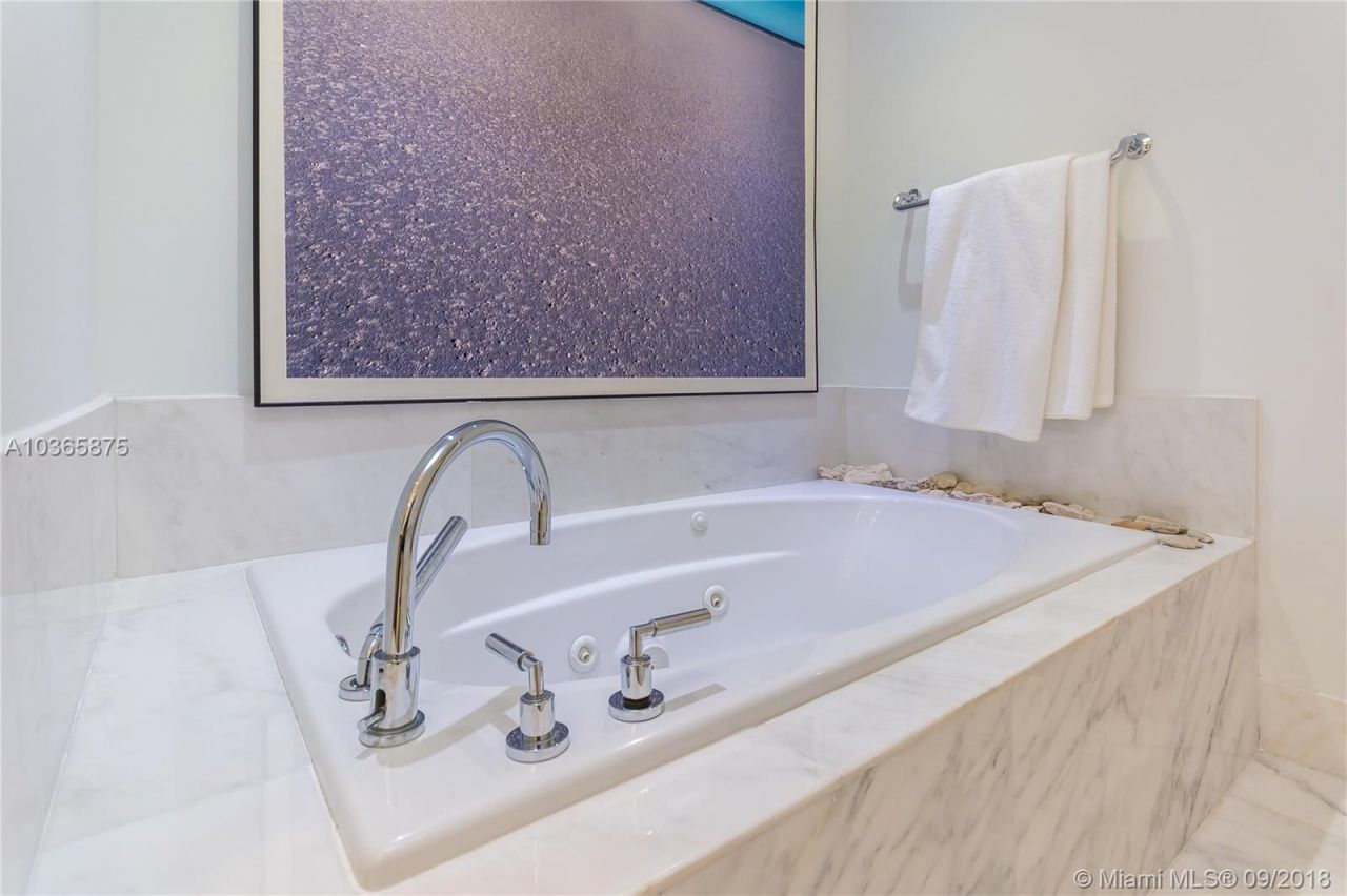 Апартаменты в Майами, США, 180 м2 фото 5