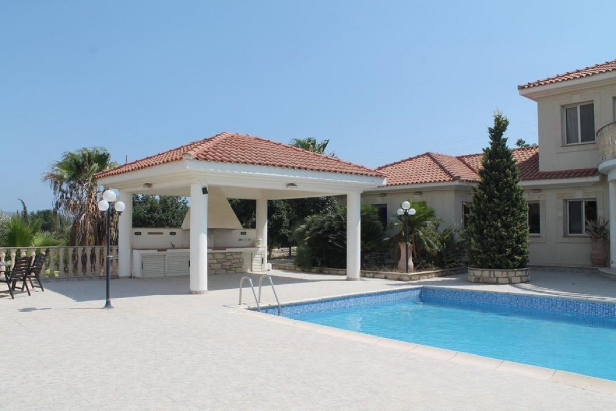 Дом в Лимасоле, Кипр, 500 м2 фото 1