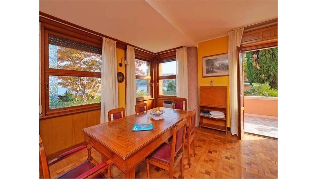 Вилла у озера Гарда, Италия, 200 м2 фото 5