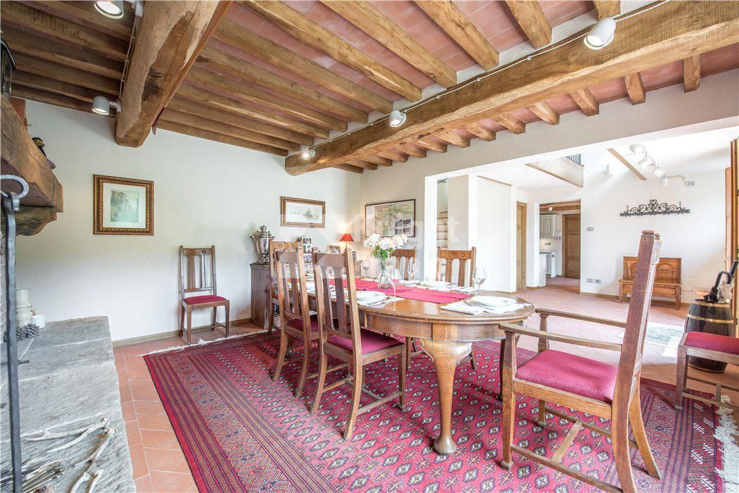 Особняк Баньи-ди-Лукка, Италия, 220 м2 фото 5