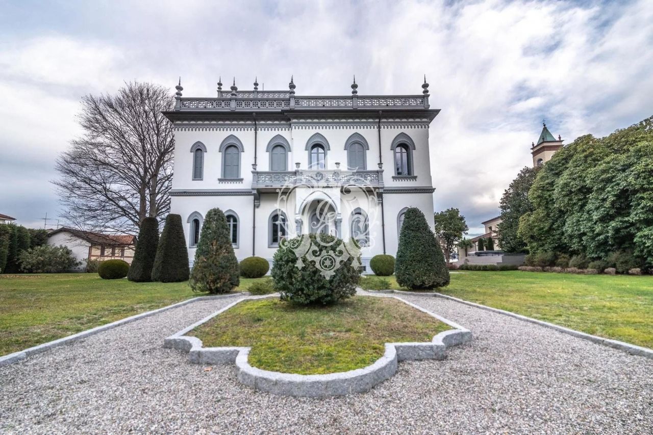Вилла в Лезе, Италия, 781 м2 фото 5