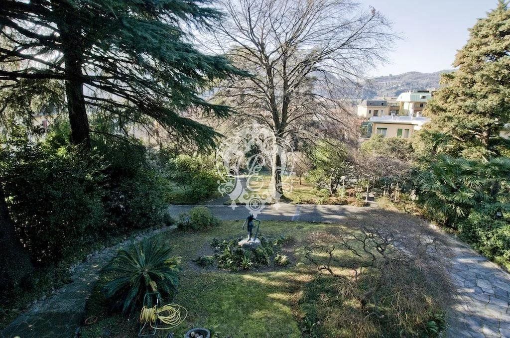 Вилла в Комо, Италия, 760 м2 фото 3