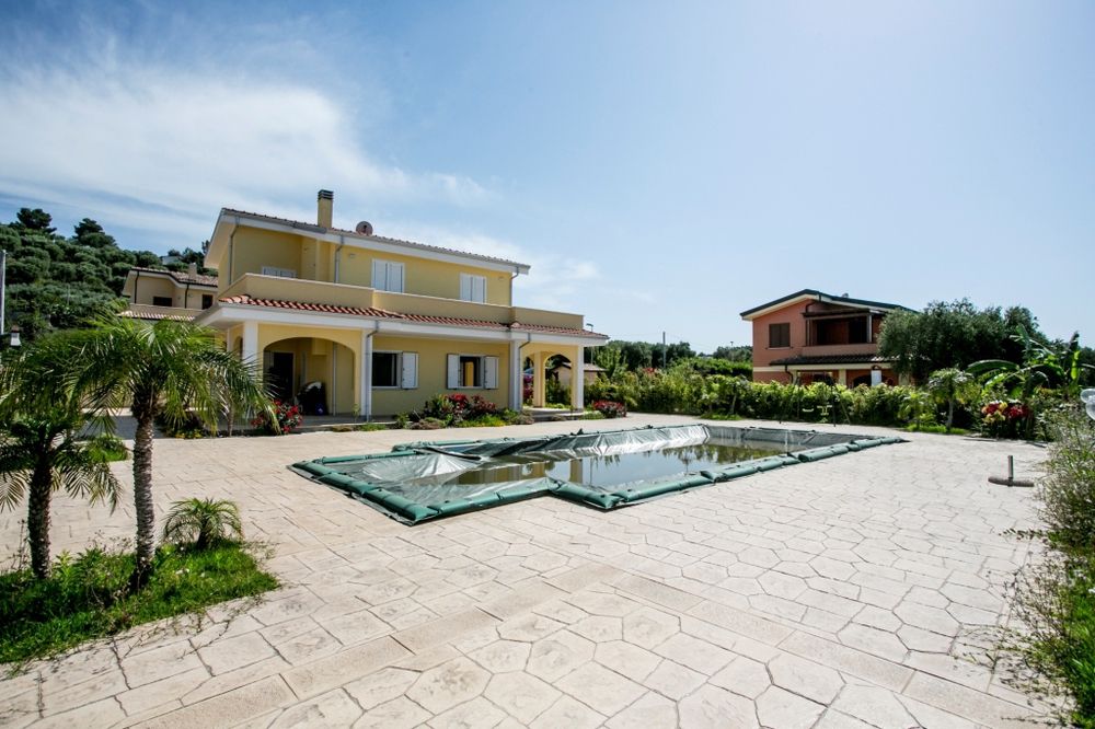 Вилла в Дзамброне, Италия, 95 м2 фото 4