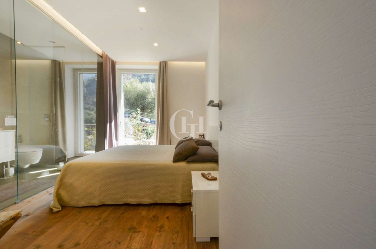 Апартаменты у озера Гарда, Италия, 115 м2 фото 3