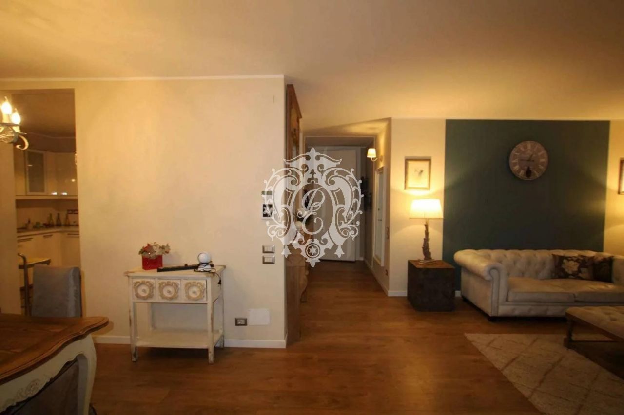 Квартира Barzanò, Италия, 140 м2 фото 3