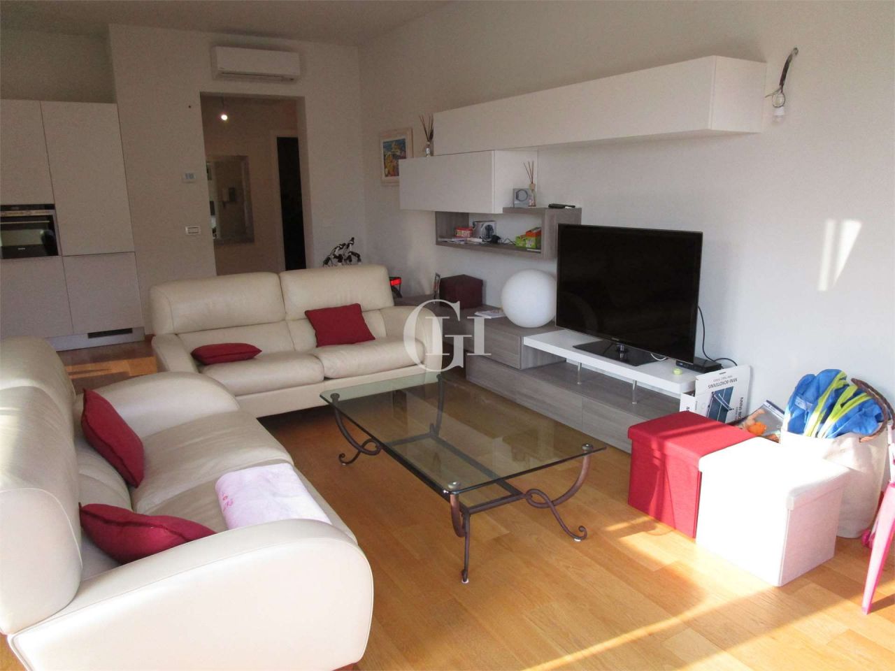 Апартаменты у озера Гарда, Италия, 140 м2 фото 2
