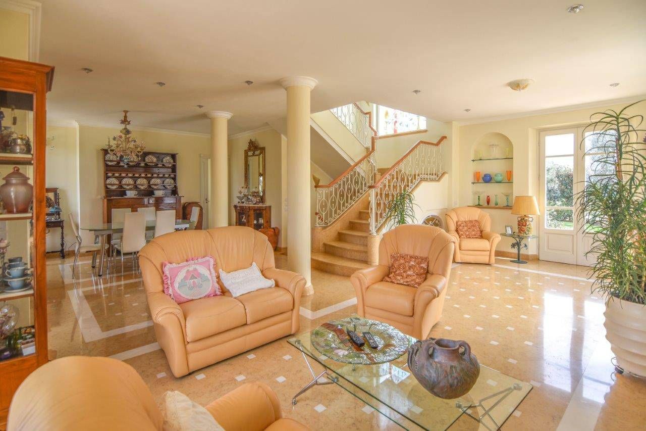 Вилла в Форте деи Марми, Италия, 300 м2 фото 5