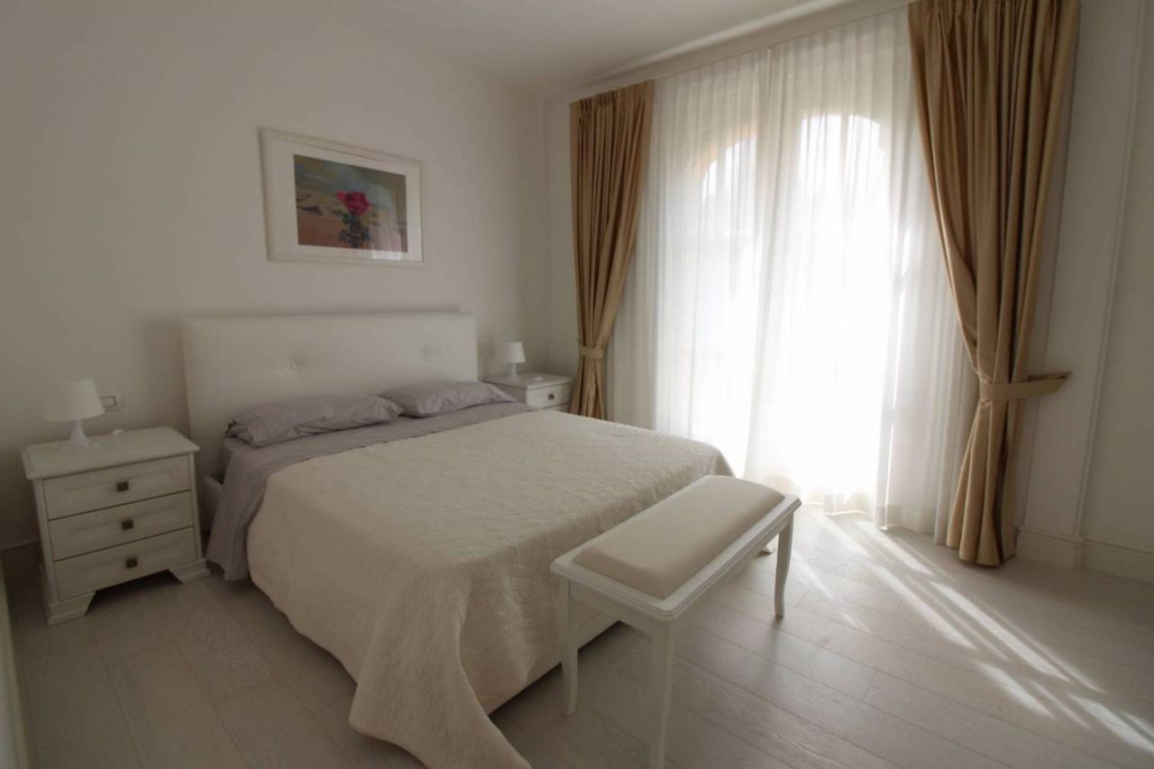 Вилла в Форте деи Марми, Италия, 400 м2 фото 5