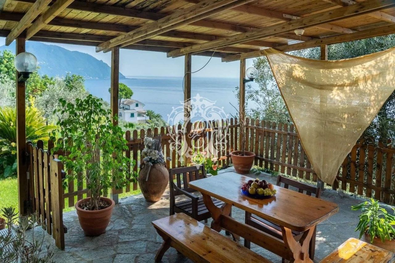 Вилла Recco, Италия, 130 м2 фото 1