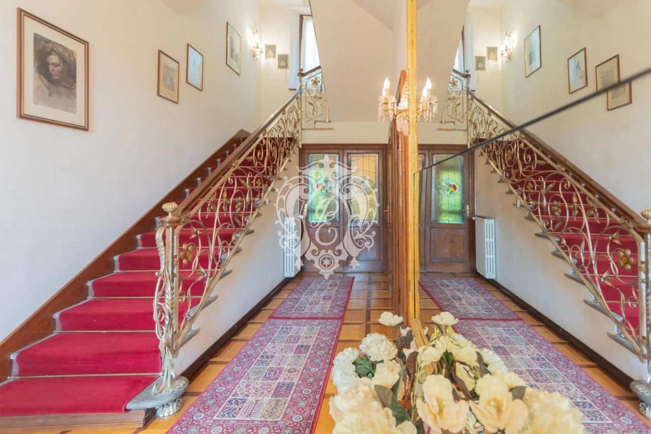 Вилла в Комо, Италия, 540 м2 фото 5