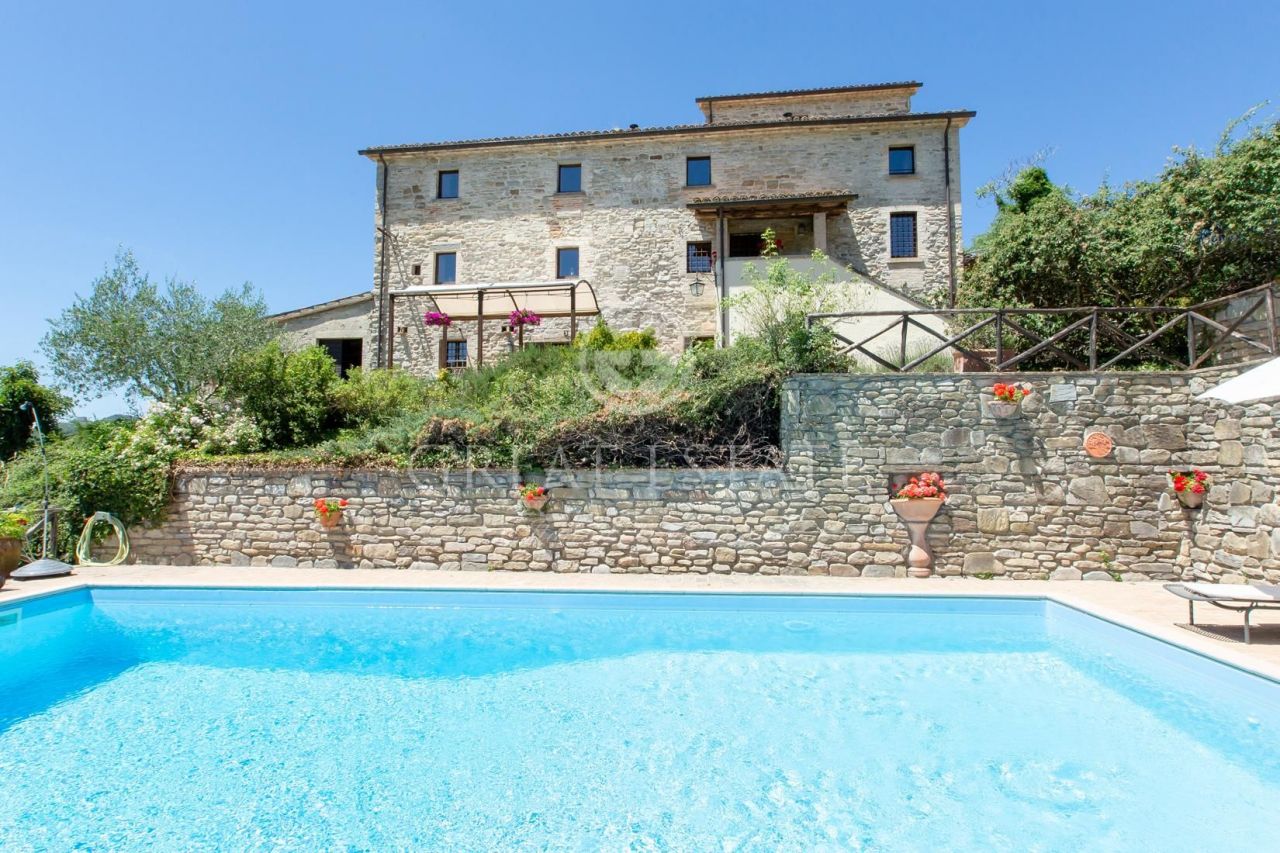 Дом Montone, Италия, 1 354.75 м2 фото 3