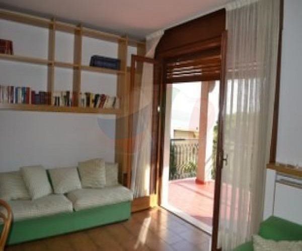 Квартира в Оспедалетти, Италия, 60 м2 фото 5