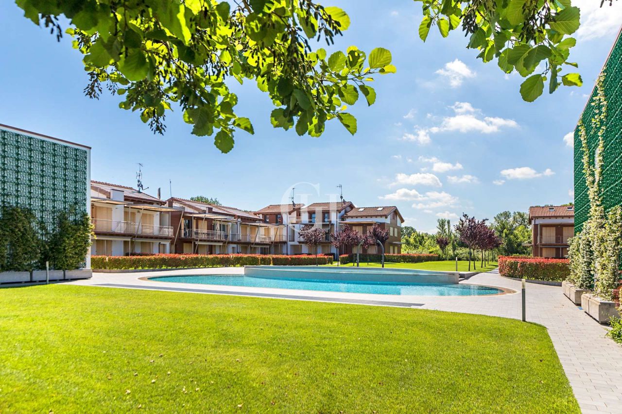 Апартаменты у озера Гарда, Италия, 80 м2 фото 3