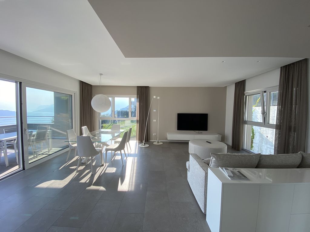 Квартира в Домазо, Италия, 131 м2 фото 5