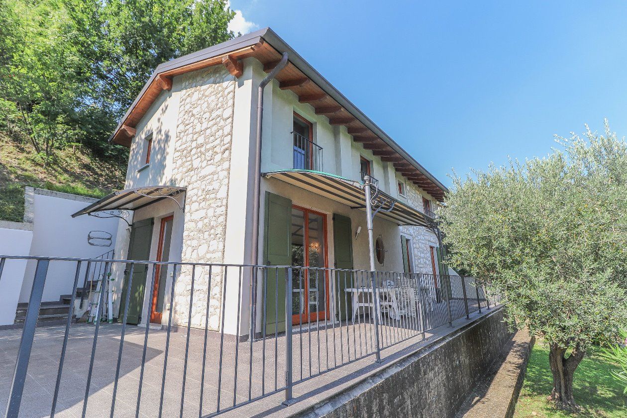 Вилла в Польпенацце-дель-Гарде, Италия, 200 м2 фото 5