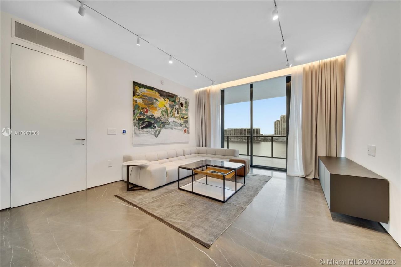 Квартира в Майами, США, 260 м2 фото 3