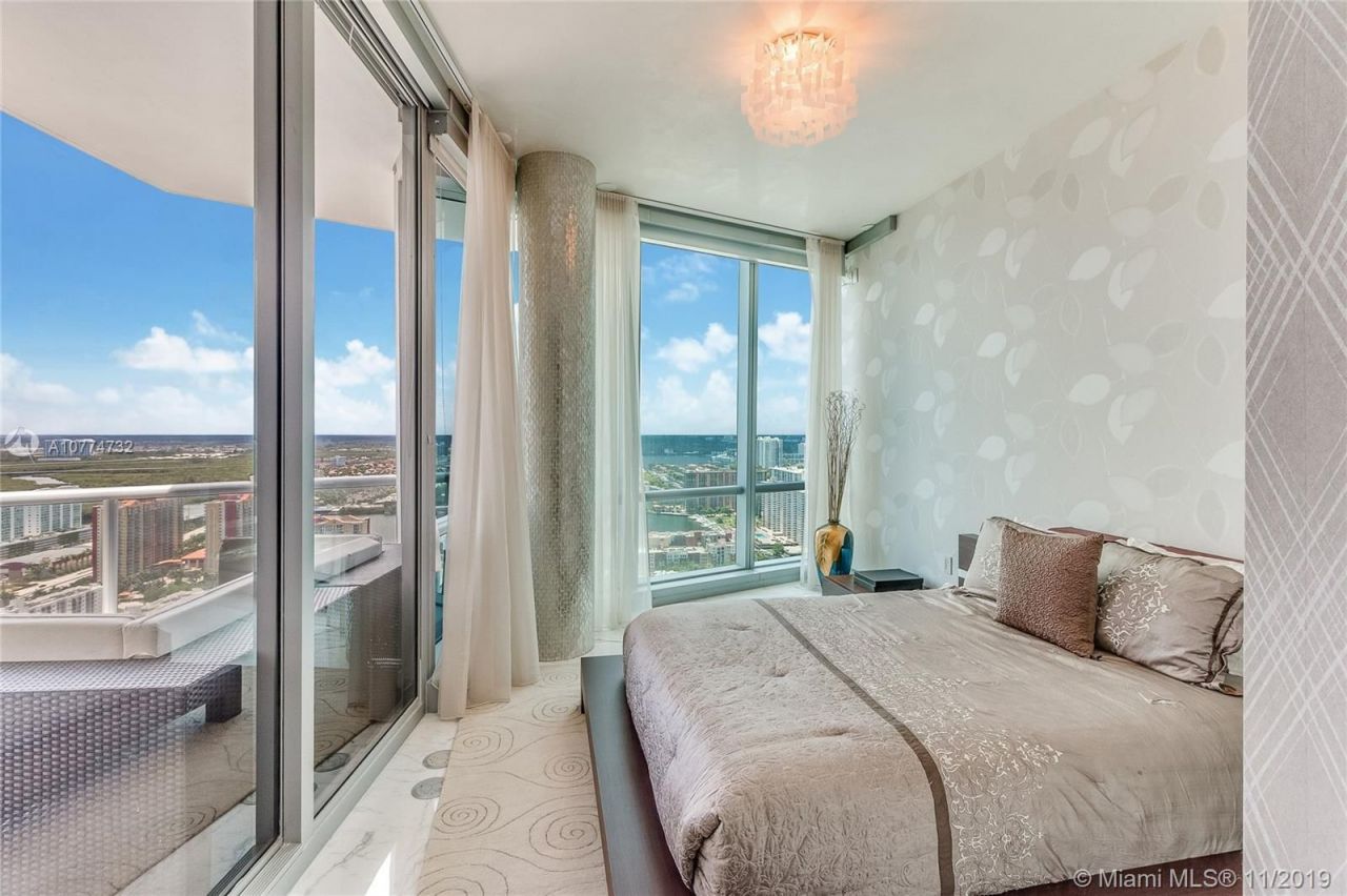 Пентхаус в Майами, США, 400 м2 фото 5