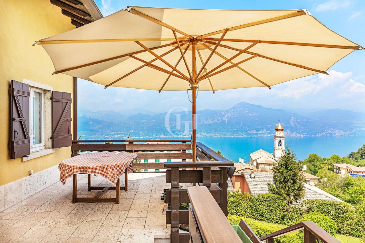 Вилла у озера Гарда, Италия, 380 м2 фото 1