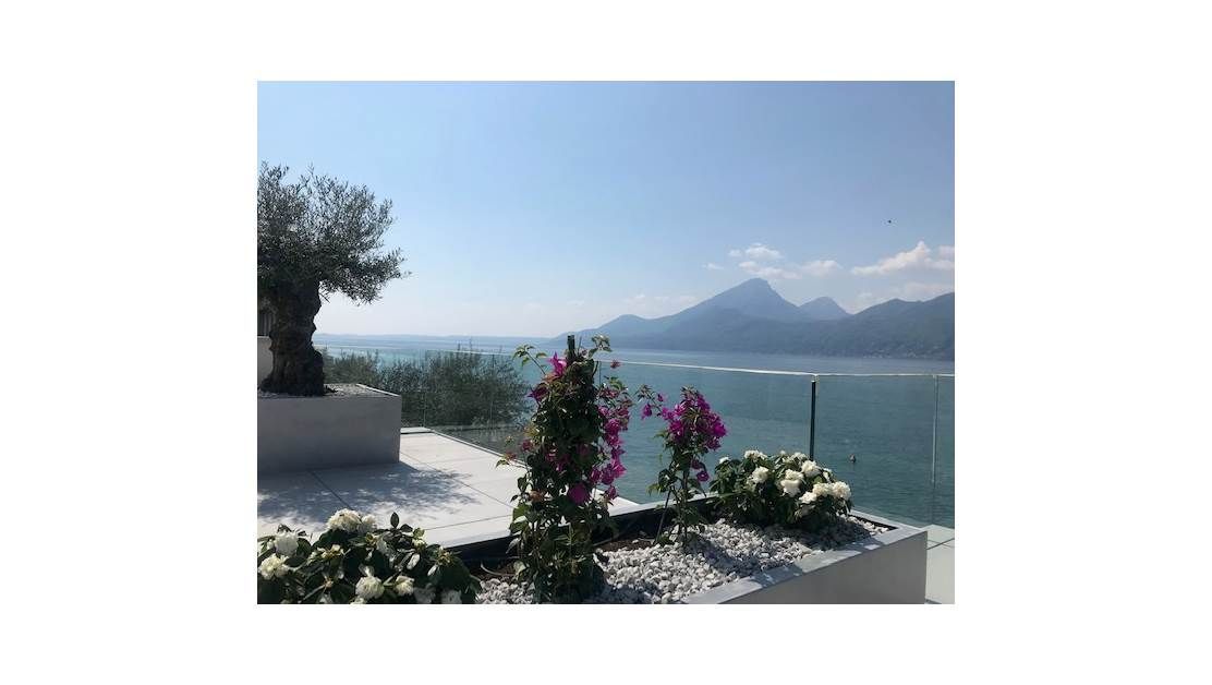 Пентхаус у озера Гарда, Италия, 130 м2 фото 1
