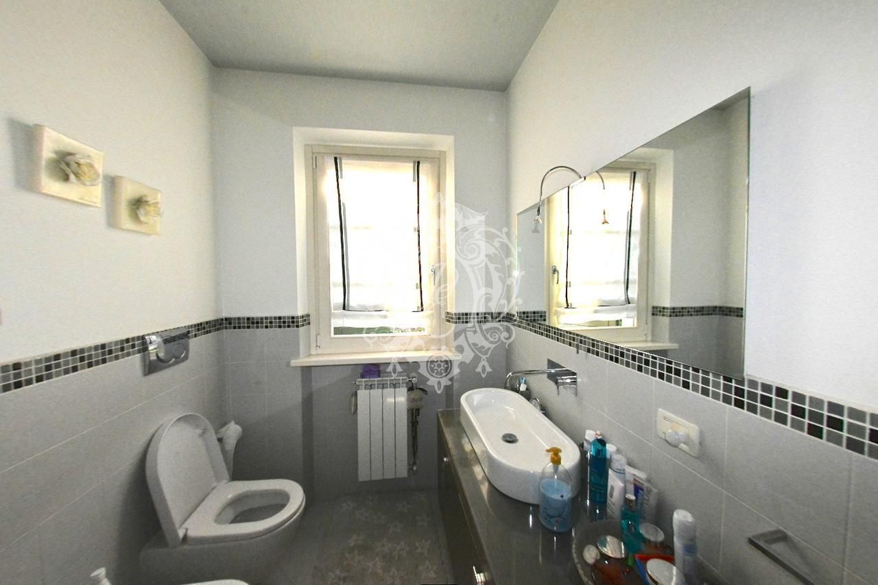 Вилла в Торре дель Лаго, Италия, 220 м2 фото 3