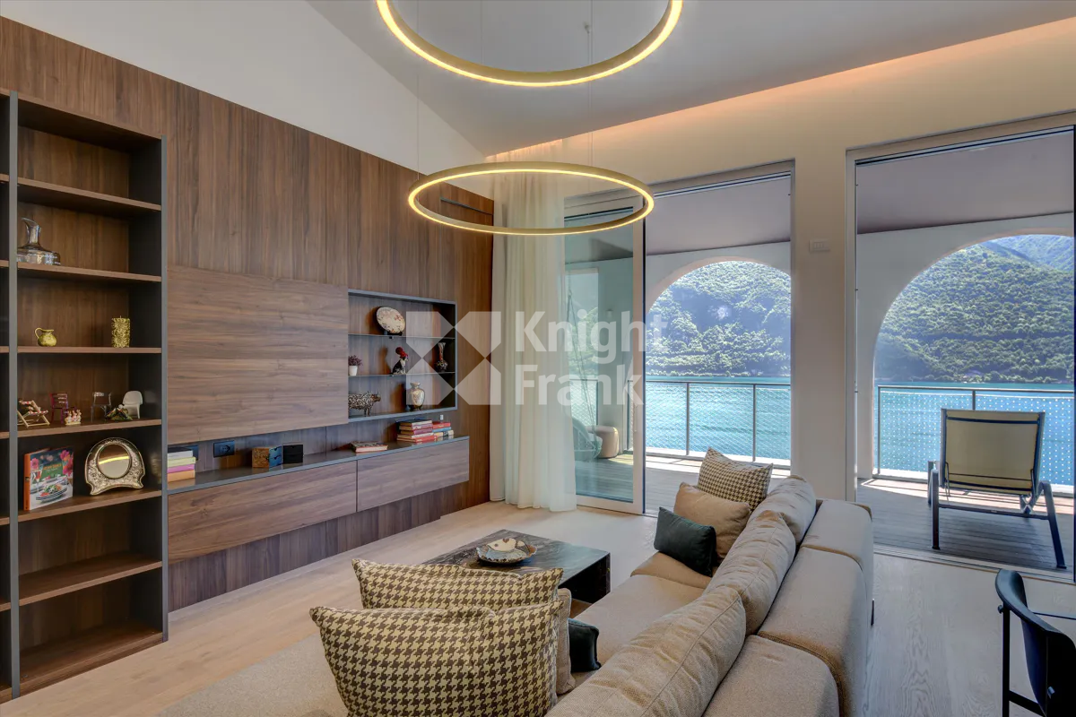 Апартаменты Ломбардия, Италия, 210 м2 фото 2