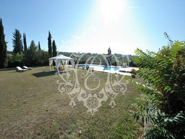 Вилла в Грассине, Италия, 250 м2 фото 3