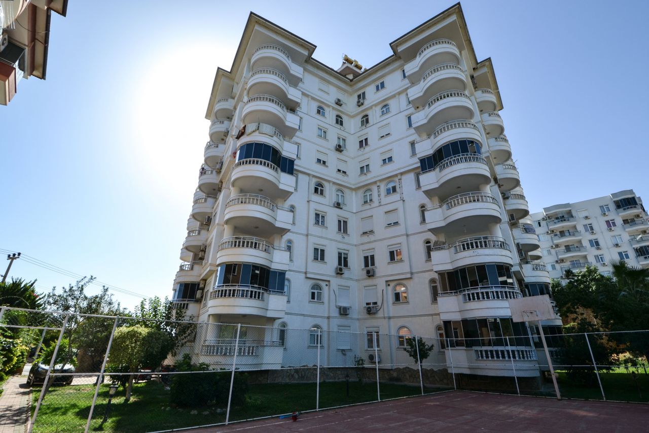 Квартира в Алании, Турция, 275 м2 фото 1