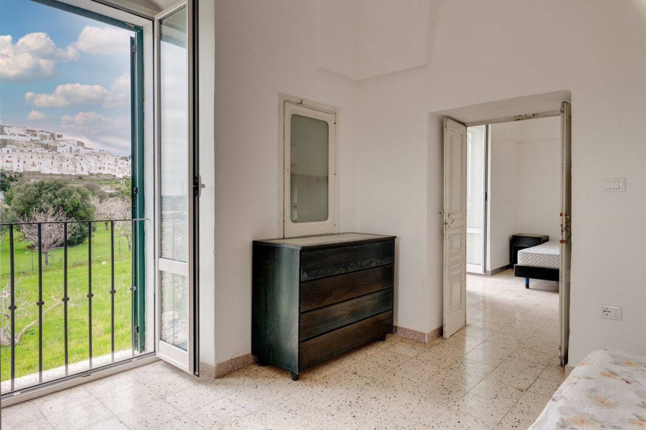 Поместье в Остуни, Италия, 260 м2 фото 2