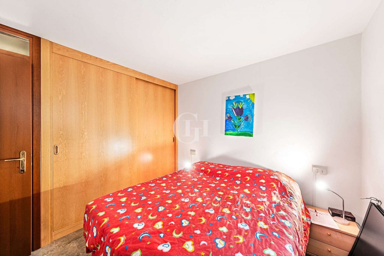 Квартира у озера Гарда, Италия, 55 м2 фото 3