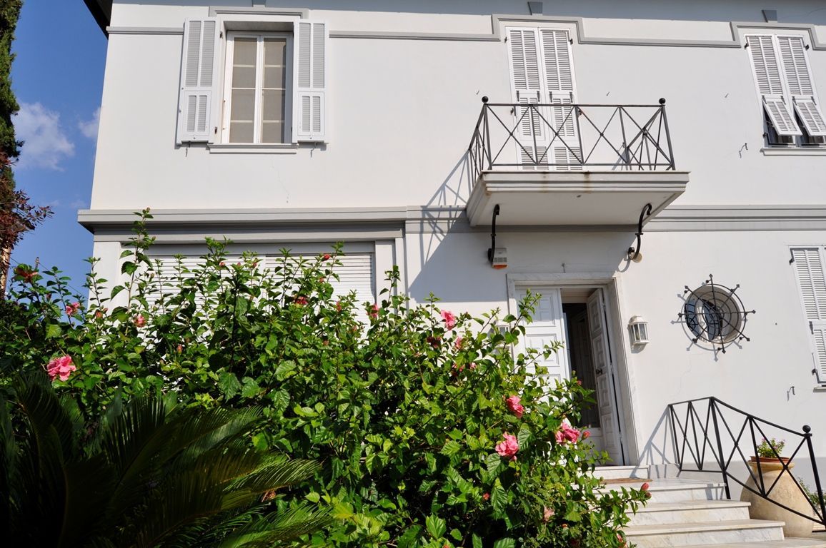 Вилла в Сан-Ремо, Италия, 350 м2 фото 4