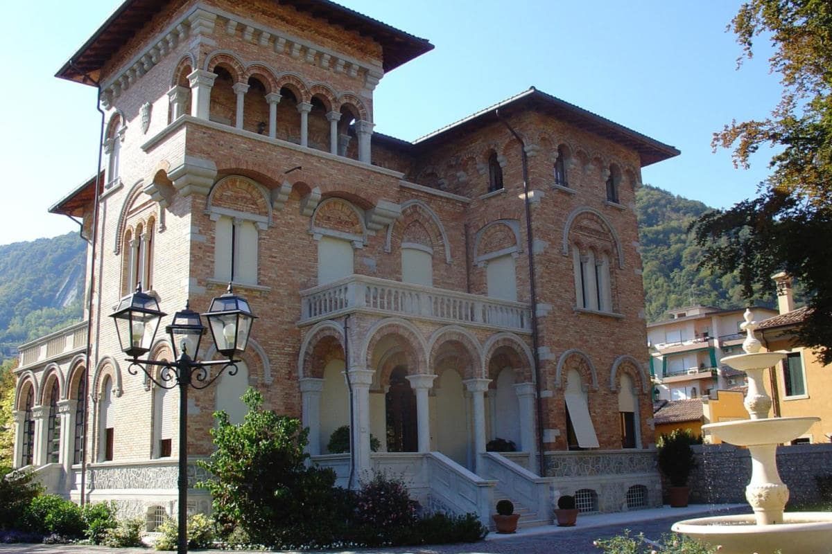 Вилла в Витторио-Венето, Италия, 781 м2 фото 1