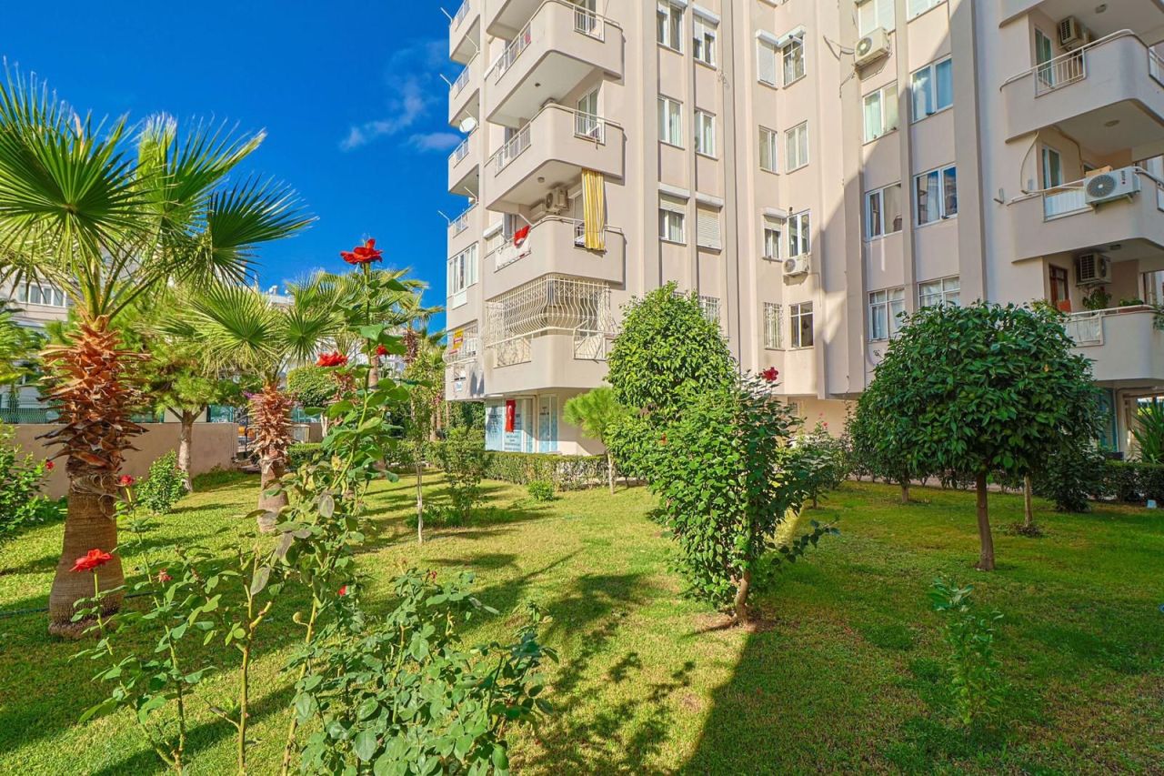 Квартира в Анталии, Турция, 140 м2 фото 1