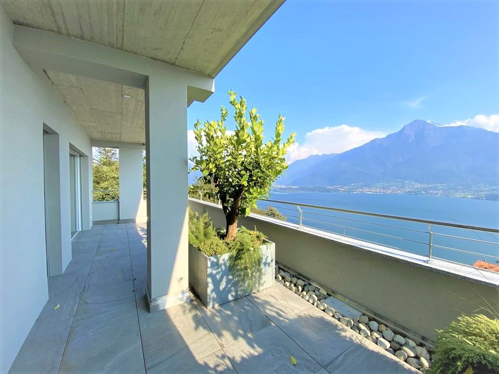 Квартира в Домазо, Италия, 131 м2 фото 2
