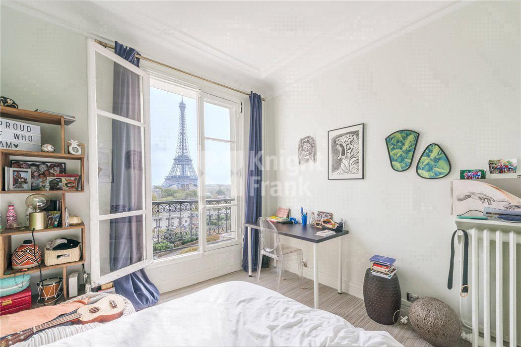 Апартаменты в Париже, Франция, 140 м2 фото 3