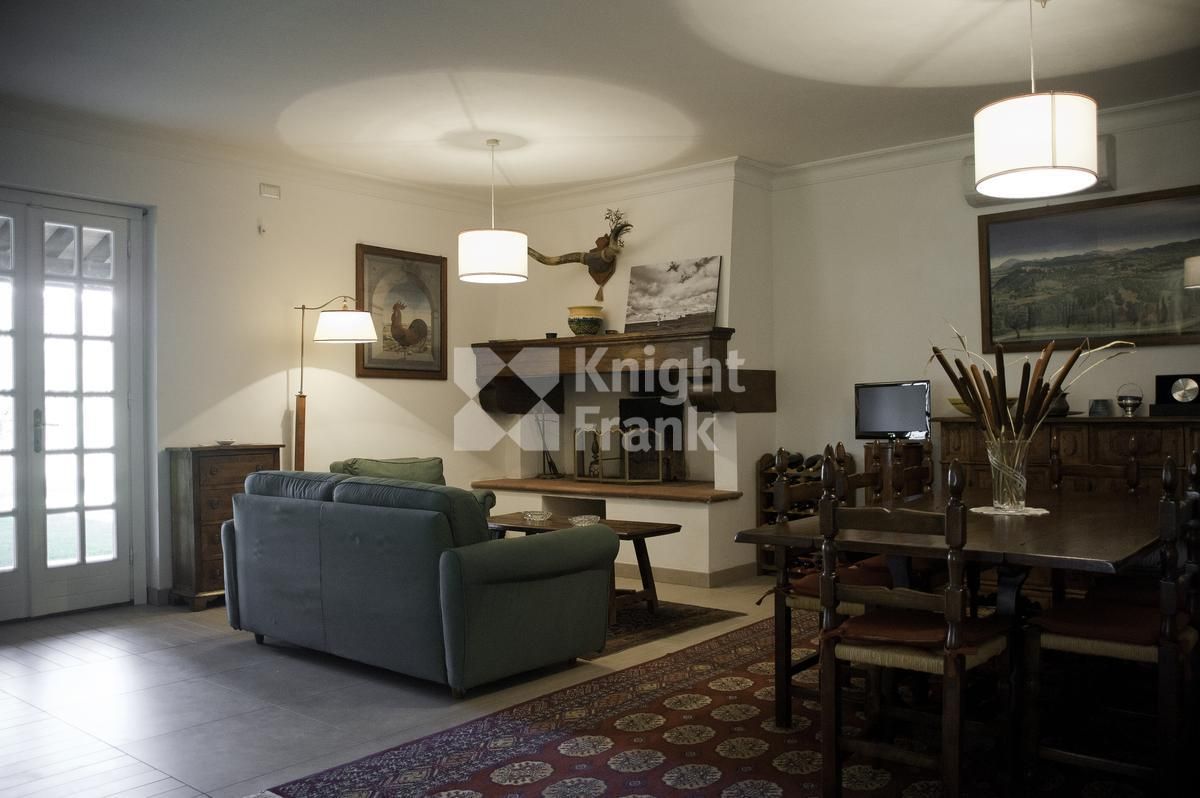 Вилла в Кастильоне-делла-Пеская, Италия, 250 м2 фото 5