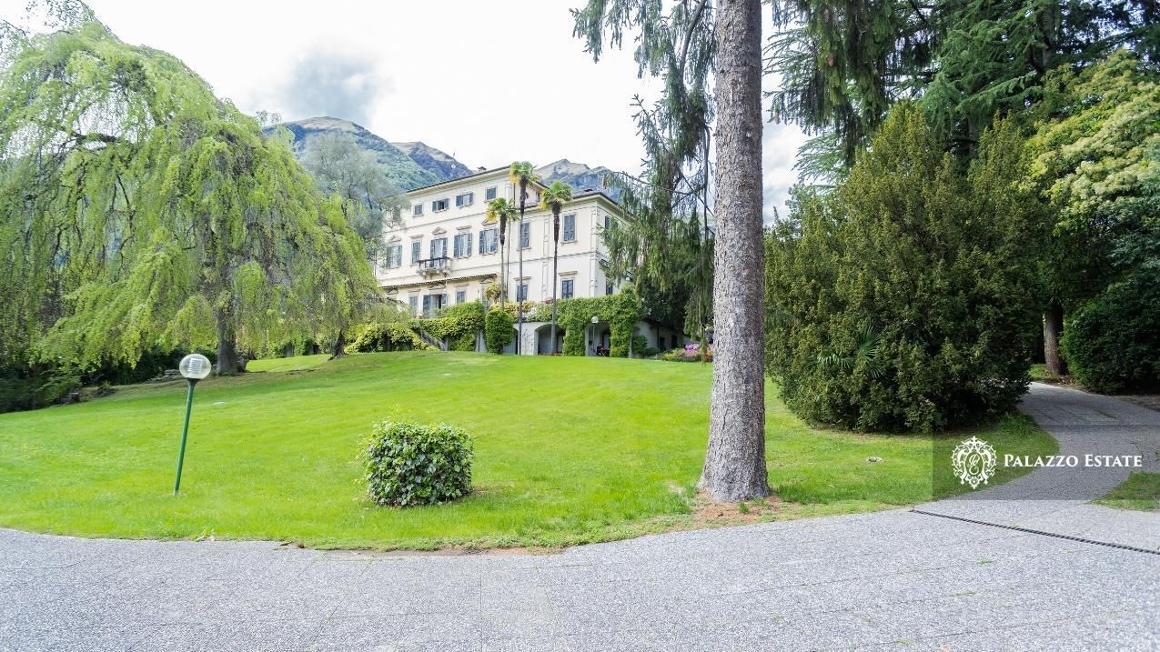 Апартаменты в Тремедзо, Италия, 200 м2 фото 1