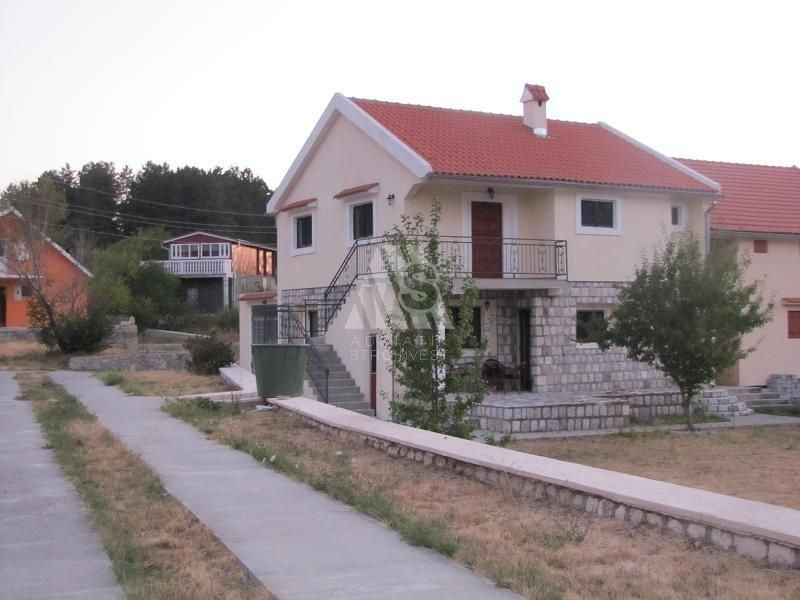 Дом в Даниловграде, Черногория, 180 м2