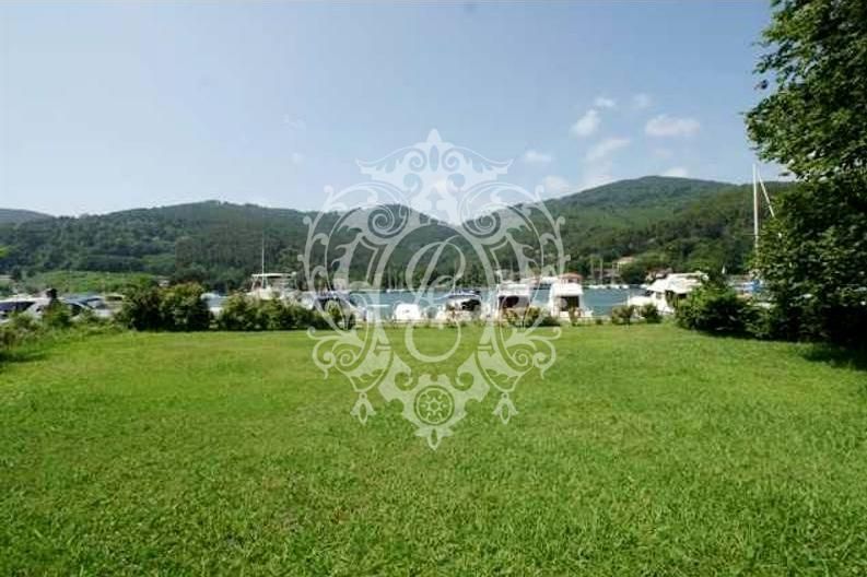 Вилла в Амелье, Италия, 380 м2 фото 1