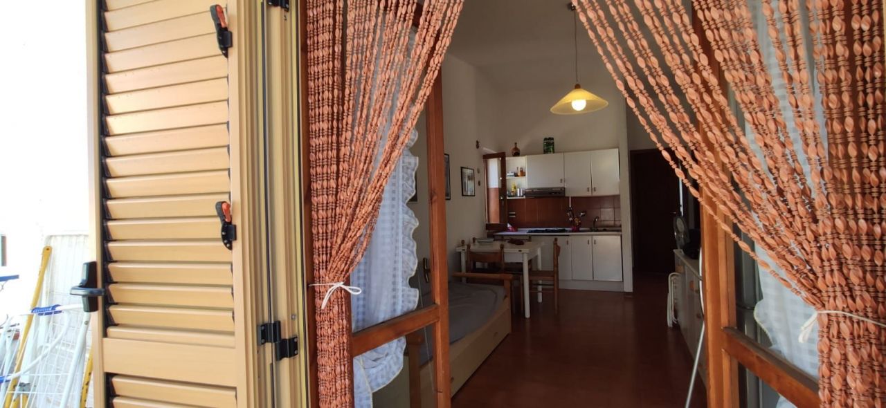 Квартира в Сан-Никола-Арчелла, Италия, 70 м2 фото 5