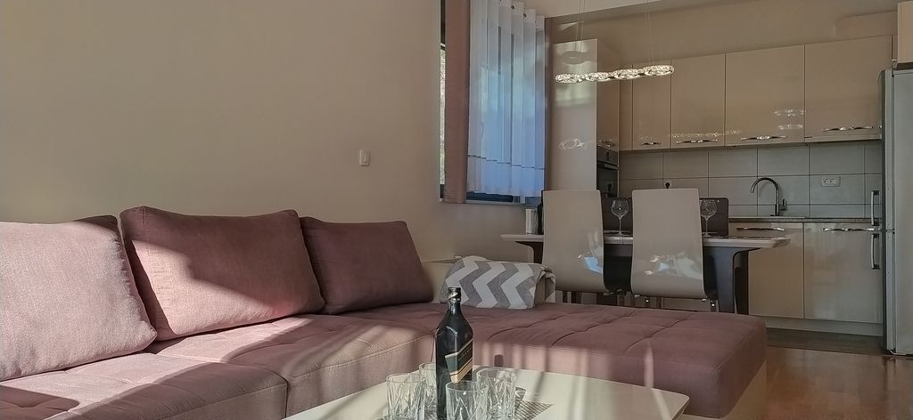 Квартира в Будве, Черногория, 76 м2 фото 2