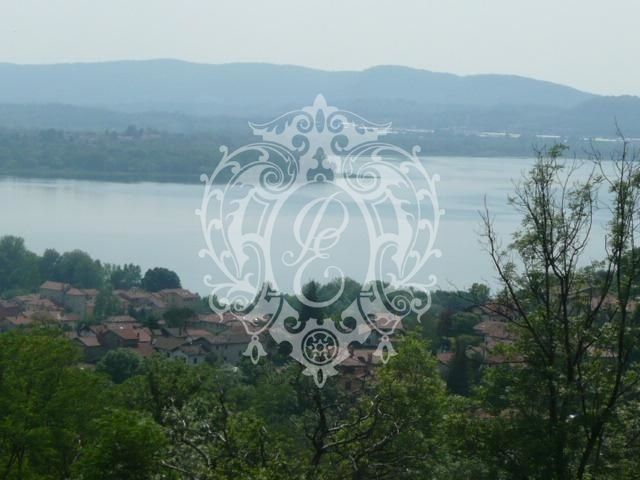 Вилла в Кашаго, Италия, 500 м2 фото 1