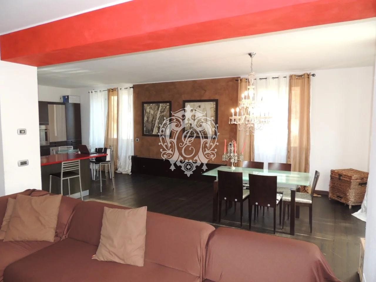 Вилла Maslianico, Италия, 350 м2 фото 4