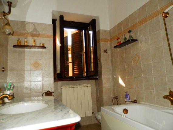 Дом в Аланно, Италия, 200 м2 фото 5
