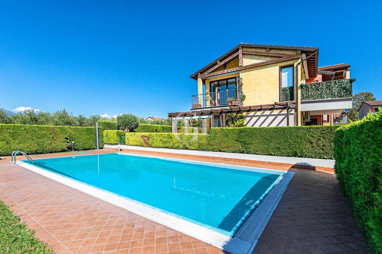 Апартаменты у озера Гарда, Италия, 85 м2 фото 3