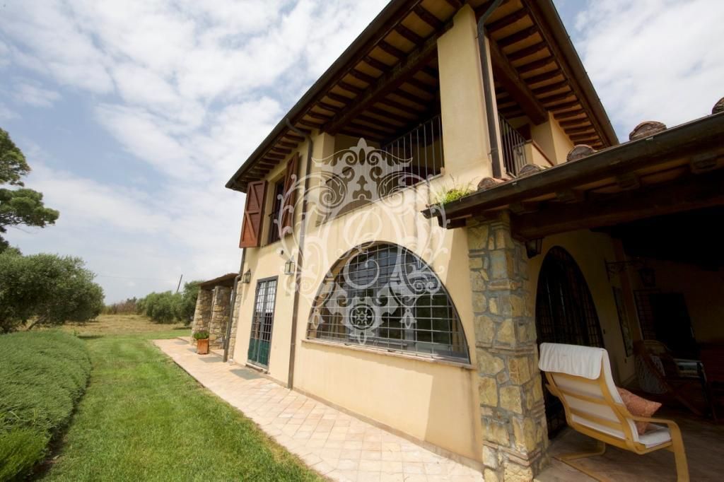 Вилла в Капальбио, Италия, 350 м2 фото 5