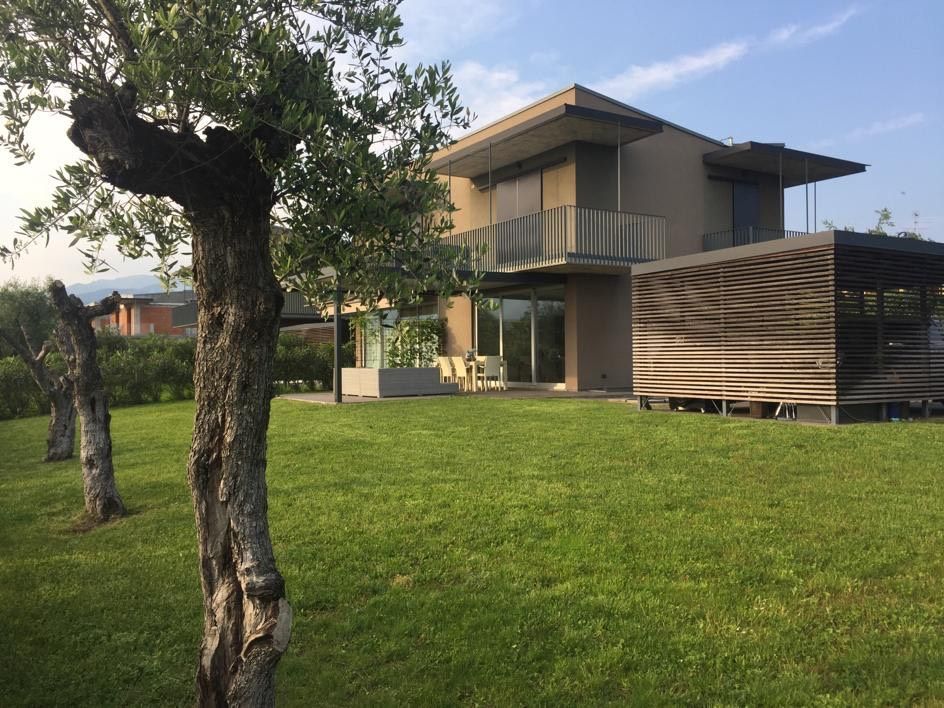 Коттедж у озера Гарда, Италия, 140 м2 фото 1